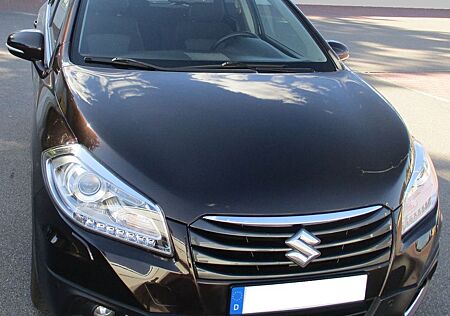 Suzuki SX4 S-Cross 1.6 4WD 4x4 CVT limited Autom. AHK