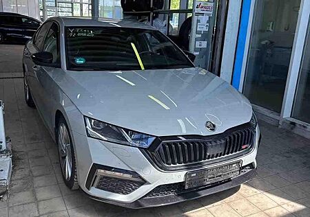 Skoda Octavia Lim 2.0TDI RS-Sport Navi StHeizung Kamer