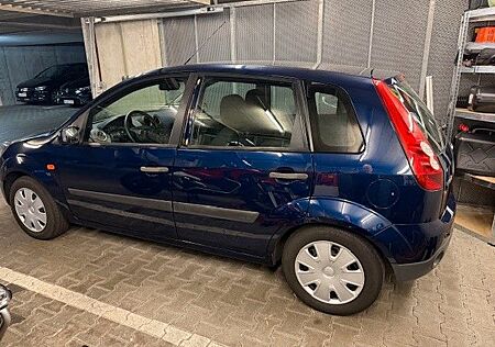 Ford Fiesta 1,6 16V Fun