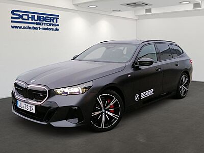 BMW i5 M60 xDrive Touring M-SportPro 4x SHZ AZV Pano
