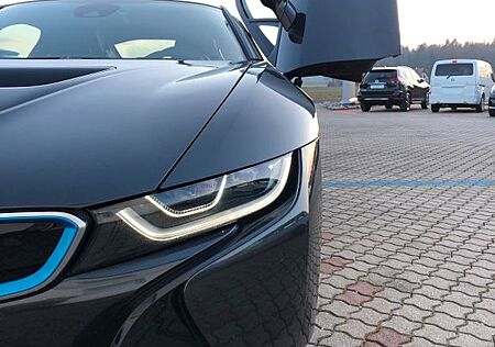 BMW i8 - Halo, Laser, Scheckheft, voll