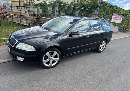 Skoda Octavia Combi 2.0 TDI AHK kein tüv