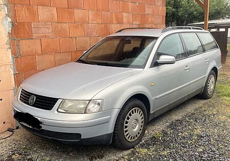 VW Passat Volkswagen V6 Allrad tiptronic Comfortline