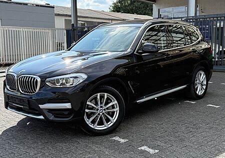 BMW X3 xDrive 30 d xLine/HUD/Pano/AHK/R-Kam