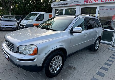 Volvo XC 90 XC90 D5 Momentum*7 Sitzer *Automatik*4*4*1. HAND