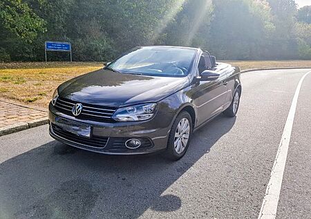 VW Eos Volkswagen 2.0 TDI BlueMotion Technology BlueMotion...