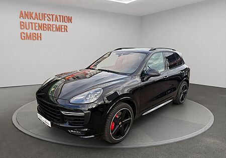Porsche Cayenne GTS SportChrono Kamera LED Panorama Luft