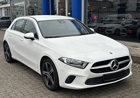 Mercedes-Benz A 220 Progressive * Widescreen * Kamera* Leder *