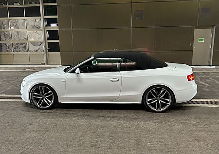 Audi A5 2.0 TDI Cabriolet S Sitze AHK