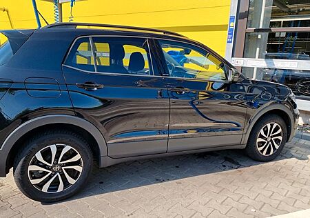 VW T-Cross Volkswagen 1.0 TSI OPF 81 kW DSG ACTIVE ACTIVE
