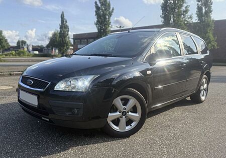 Ford Focus Tüv09/26 Navi Leder SHZ beheizScheibe Vw