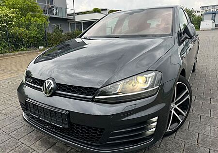 VW Golf Volkswagen VII 2.0TDI GTD *NAVI*LEDER*XENON*MTL*EURO6*