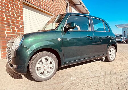 Daihatsu Trevis Basis Klima