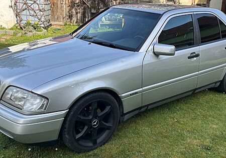 Mercedes-Benz C 200 ELEGANCE Elegance