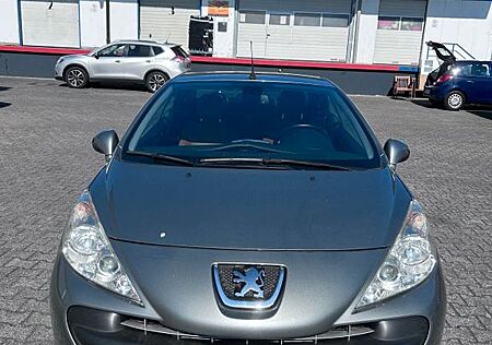 Peugeot 207 CC Sport HDi FAP 110 Sport TÜV Au