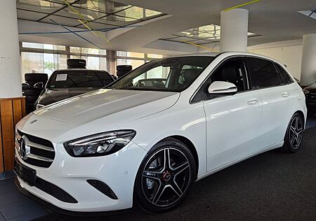 Mercedes-Benz B 220 B220d 4Matic/ACC/AHK/DAB/LED/RFK/Standh/Spur/Tot