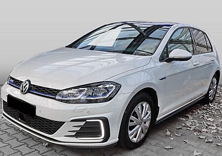VW Golf Volkswagen 1.5 Limited Edition 179/200