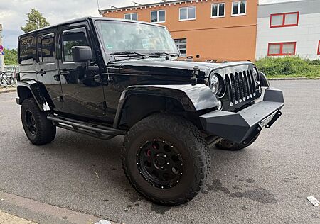 Jeep Wrangler 2.8l CRD Unlimited Sahara Automatik...