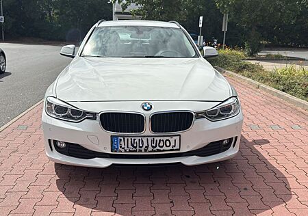 BMW 320d EfficientDynamics Edition Touring -