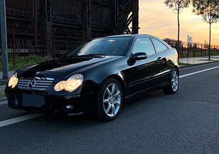Mercedes-Benz CL 180
