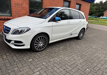 Mercedes-Benz B Electric Drive B250e Electric Drive | EZ 2017