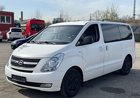 Hyundai H-1 Starex Travel 8 Sitzer Klima TÜV 2025