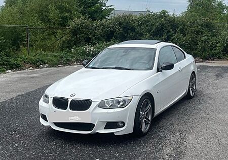 BMW 318i Coupé M Sport Edition TÜV NEU