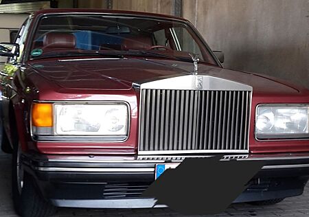 Rolls-Royce Silver Spirit III -
