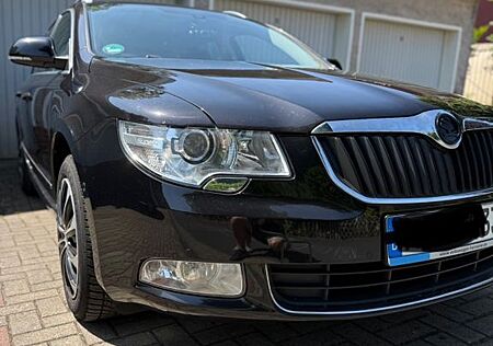 Skoda Superb 2.0 TDI 125kW Elegance Combi Elegance