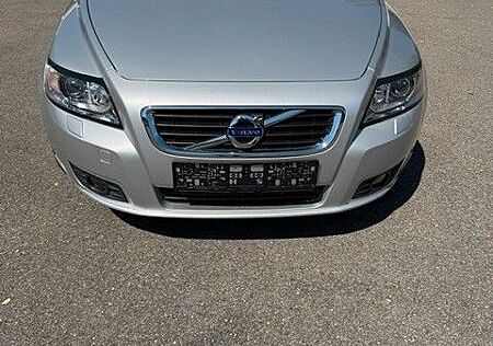 Volvo V50 Kombi D2 1.Hand/Euro5/Temp/SHZ/ XENON