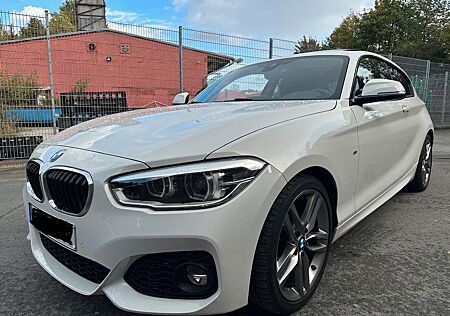 BMW 120 120xDrive/MSport/Navi-Prof./LED/Kamera/Schiebeda