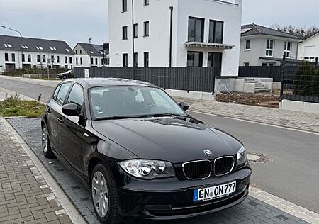 BMW 118d E87 Advantage Paket, Automatik, Top Zustand