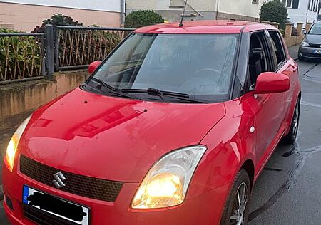 Suzuki Swift 1,3 Club Club