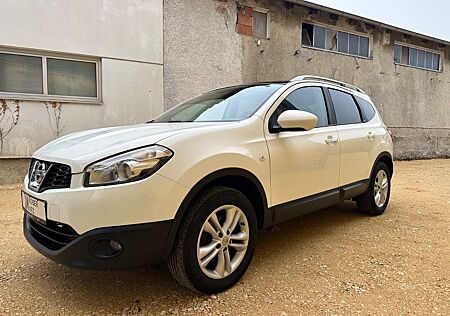 Nissan Qashqai +2 Acenta*Pano*AHK*8xAlu*1.Hand*Navi*RFK