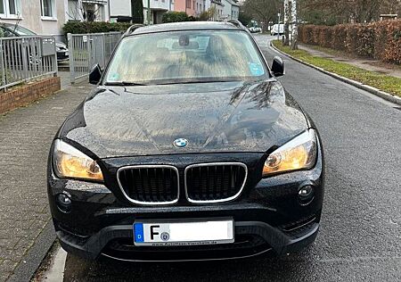 BMW X1 XDrive 20d Sport Navi Busi+PDC+Pano+Sitzheiz.
