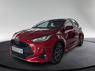 Toyota Yaris 1.5 Dual-VVT-iE (Hybrid)+Team Deutschland