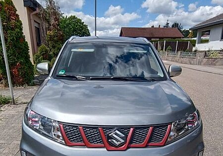 Suzuki Vitara 1.4 ALLGRIP S Autom. 8f. bereift ALU