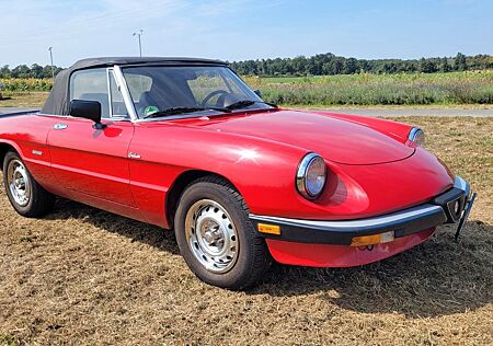 Alfa Romeo Spider 2.0 Graduate Sondermodell