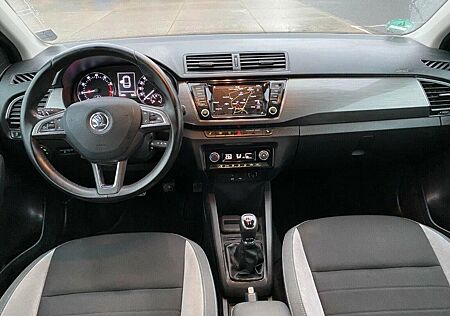 Skoda Fabia TSI Kombi Joy mit AHK Werkstattgepfleg