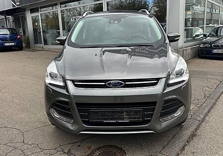 Ford Kuga Titanium*1.Hand*Top Zustand*StandHeizung