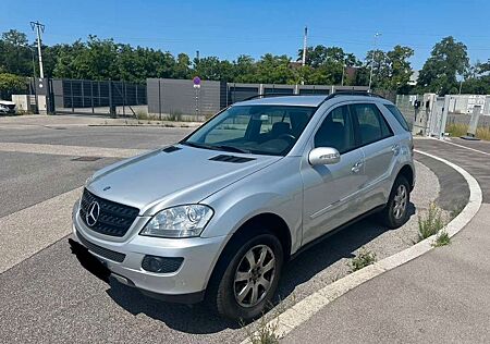 Mercedes-Benz ML 320 CDI 4MATIC -