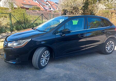 Citroën C4 VTi 95 Attraction Attraction