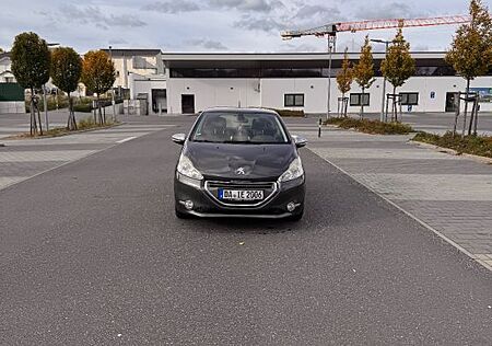 Peugeot 208 1.6 Intuitive 120 VTi Intuitive