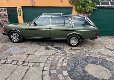 Mercedes-Benz 300 W123 TDT Turbodiesel, ABS, 2.Hand, TÜV neu