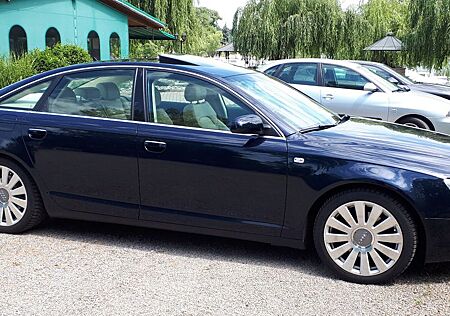 Audi A6 3.2 FSI tiptronic quattro -