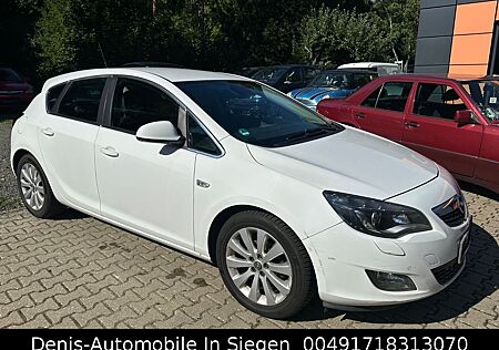 Opel Astra J Lim. 5-trg. Innovation 1.4 turbo BI XENO