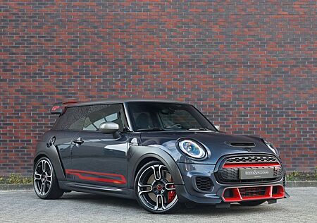 Mini Cooper JCW GP | 1/3000 - Comfort Pack - Remus