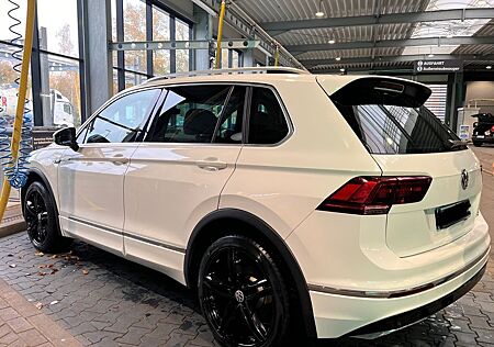 VW Tiguan Volkswagen 2.0 TSI DSG 4MOTION RLine