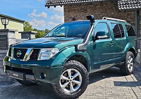 Nissan Pathfinder 2.5 dCi SE*TÜV 07.2026*Allrad*Klima