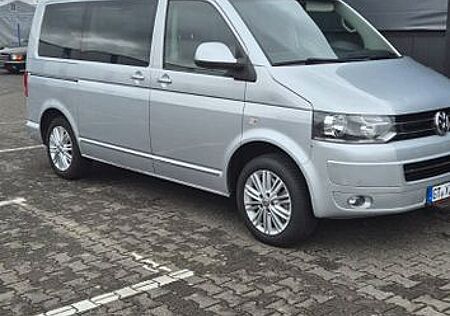 VW T5 Multivan Volkswagen T5.2 Multivan Highline Austauschmotor